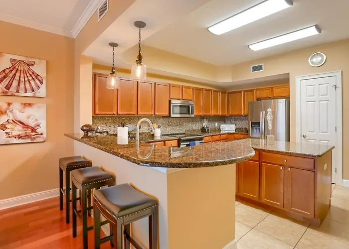 304 Bay Harbor Clearwater Beach